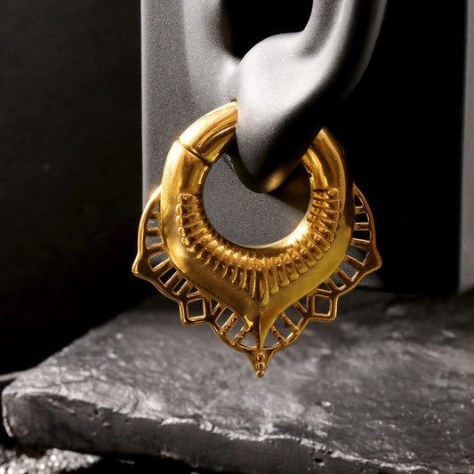 Golden Lace Flower lobe weights/ Hinged Gauge Ring/ 2G Ear Gauges/ Ear Lobe stretching 6mm/ Gift Packaged Ear Weights