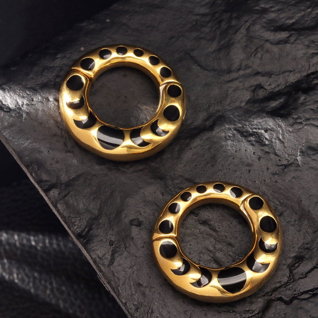 Ear Weight Hanger Moon Phases Stretched Ear/ High Quality 316L Steel Metal Gauges/ Clasp Ear Weight Easy to Use/ Ear Plugs